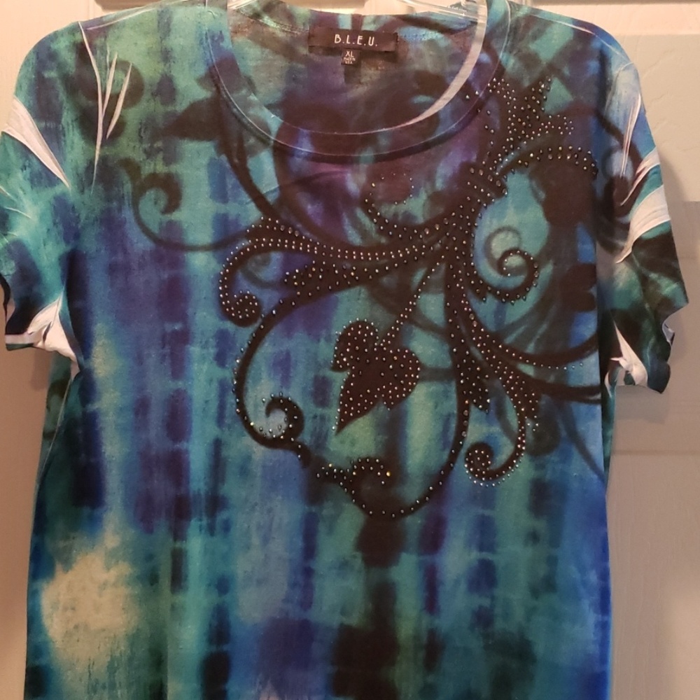 Short sleeve shirt